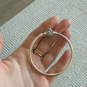 Pandora radiating heart clasp bangle silver